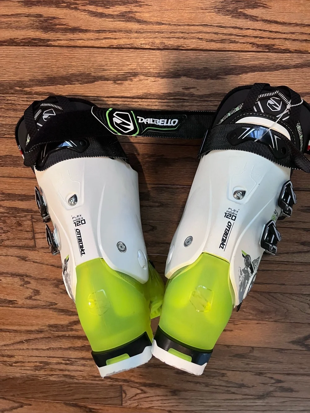Acid Green/White Avanti AX 120’s